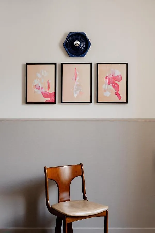 Edgar Montmartre - Paul Apart Otel *